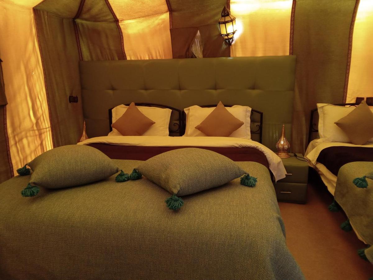 Готель Luxury Camp & Activities Мерзуга Екстер'єр фото