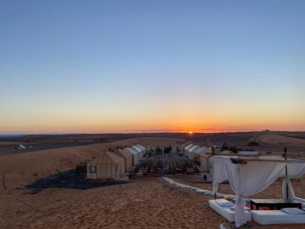 Akabar Luxury Desert Camp Мерзуга Екстер'єр фото