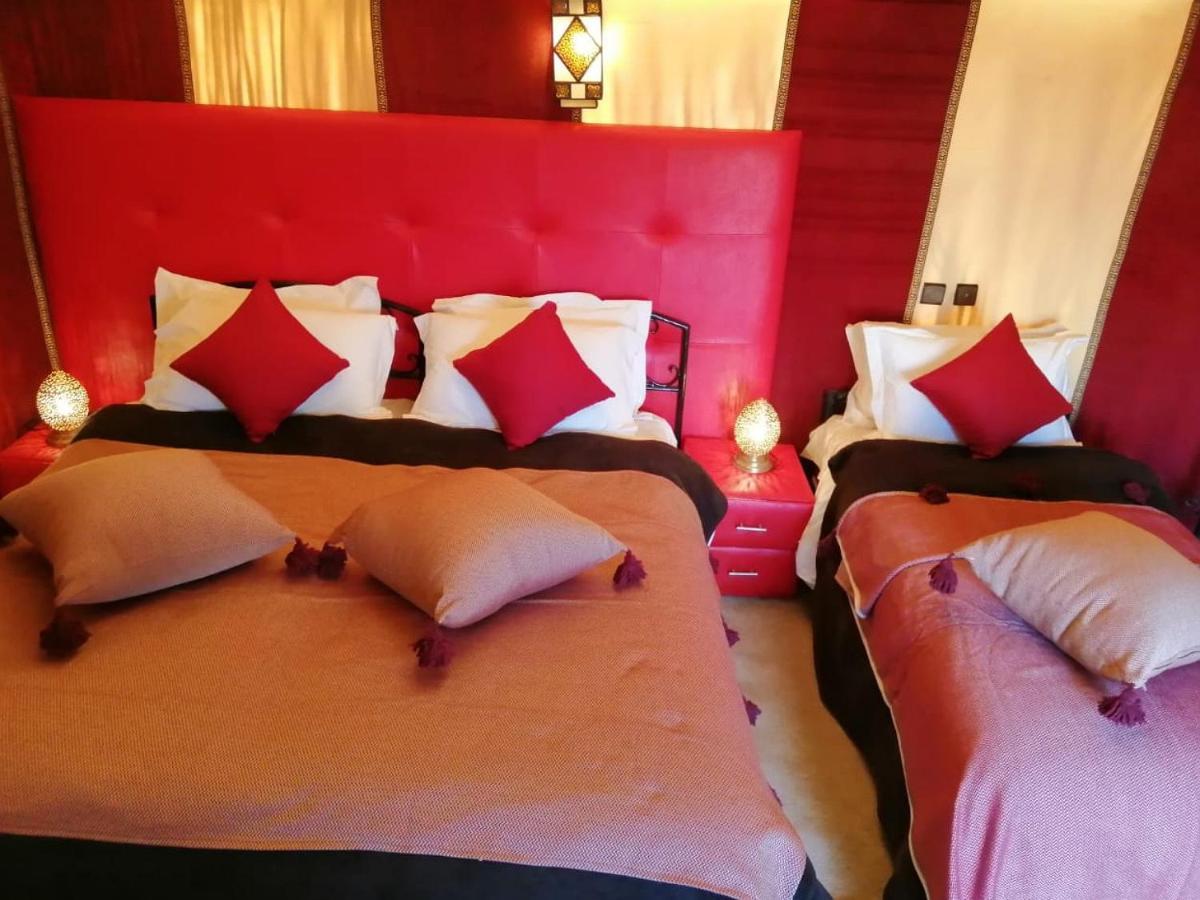 Akabar Luxury Desert Camp Мерзуга Екстер'єр фото