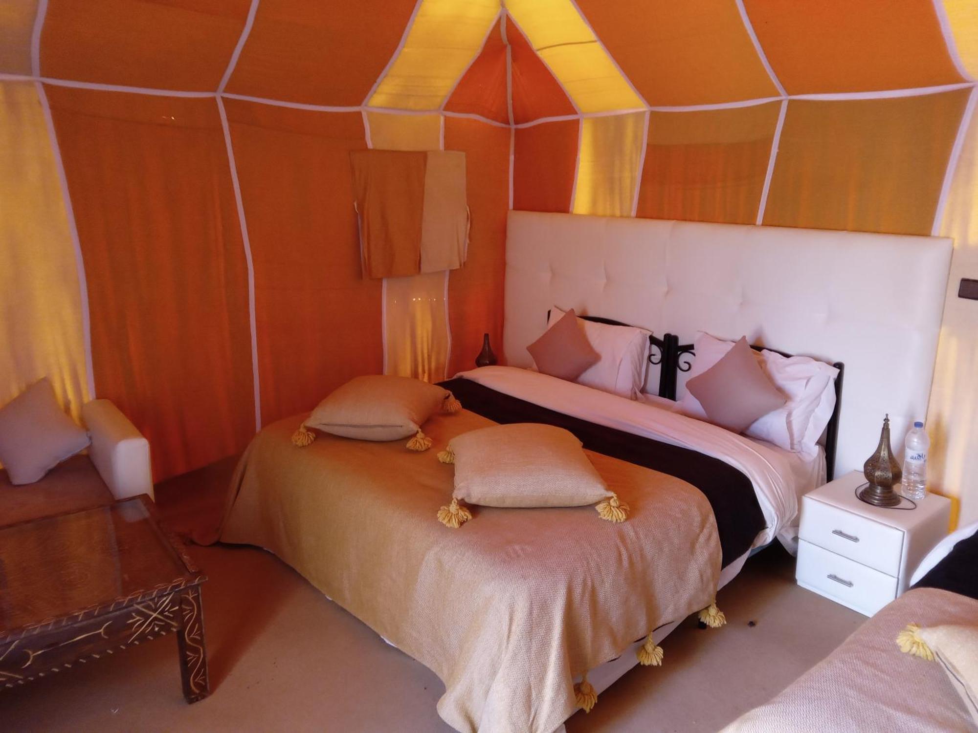 Akabar Luxury Desert Camp Мерзуга Екстер'єр фото